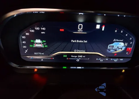 2023 GMC Yukon Xl K1500 Slt z USA, uszkodzony, nr VIN 1GKS2GKD9PR160898